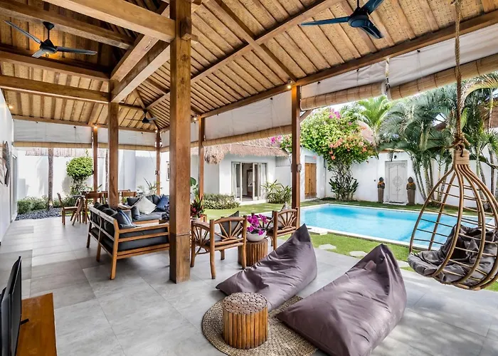 Nakal By Alfred In Bali Villa *
